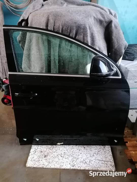 Kompletne drzwi audi q7 4x sprzedam