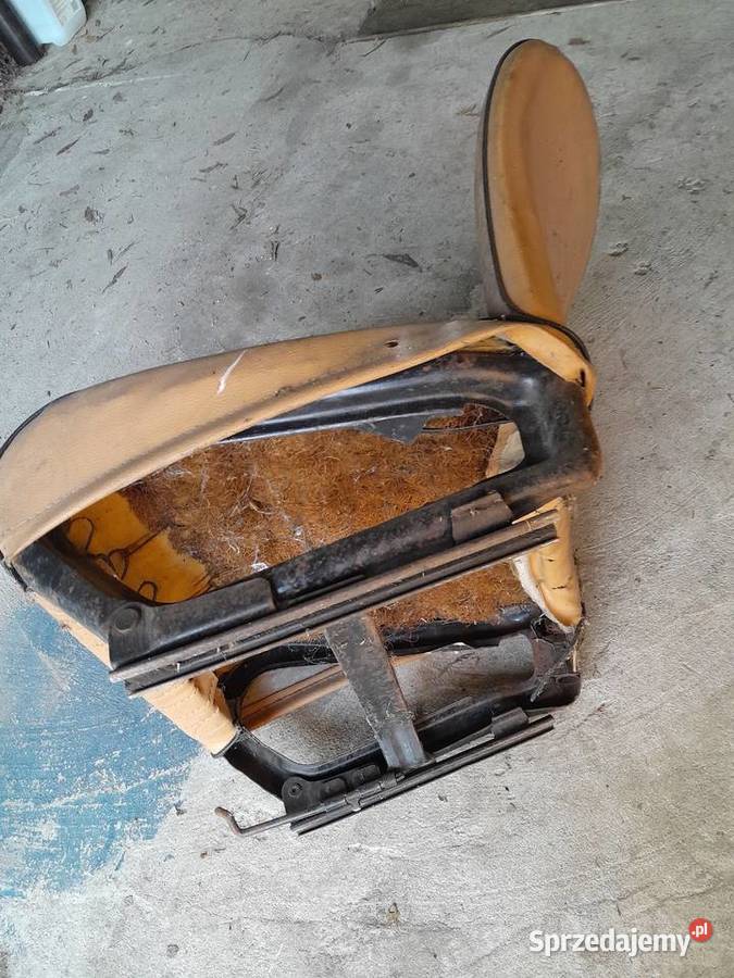 Fotel przedni Maluch Polski Fiat 126p zabytek śląskie Dąbrowa Górnicza sprzedam