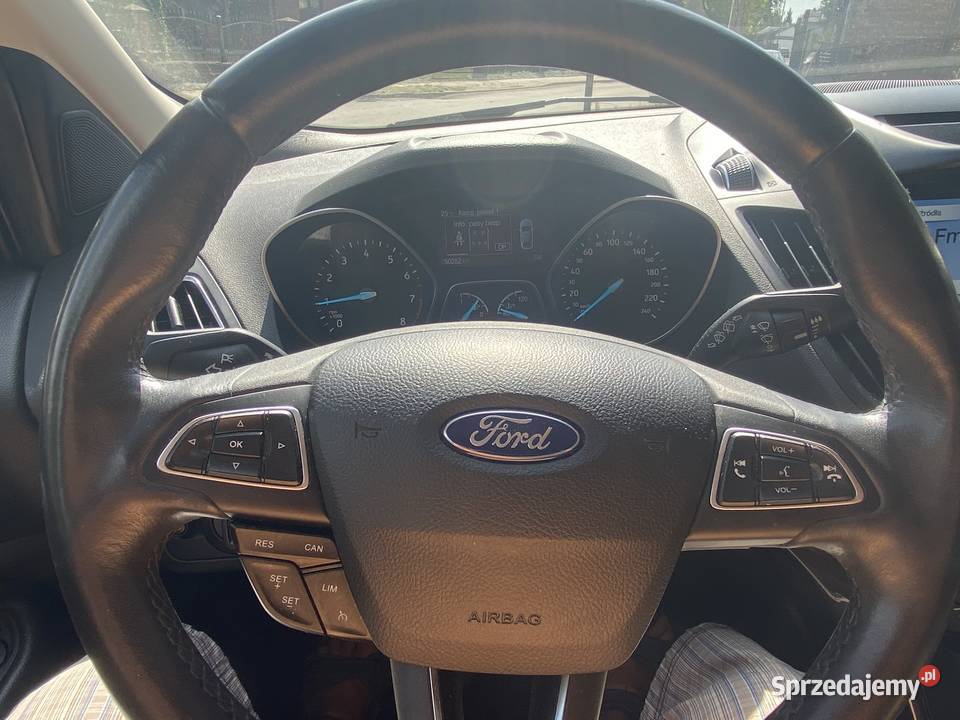 Sprzedam Ford Kuga 2018 15 benzyna manual 150 śląskie Zawiercie