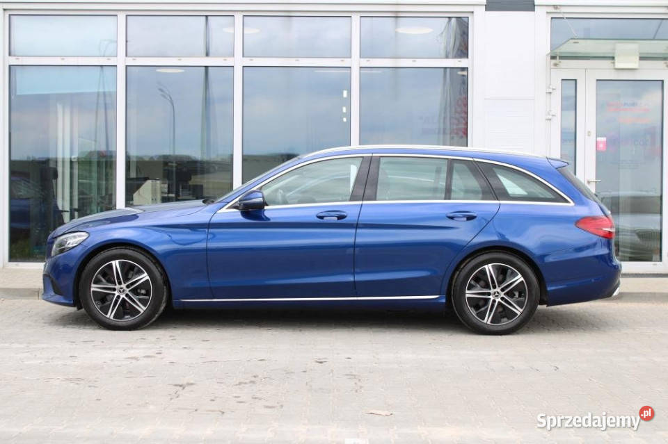 MercedesBenz Klasa C 2020r Hak Tempomat Podgrzew Rok produkcji 2020 Gdańsk