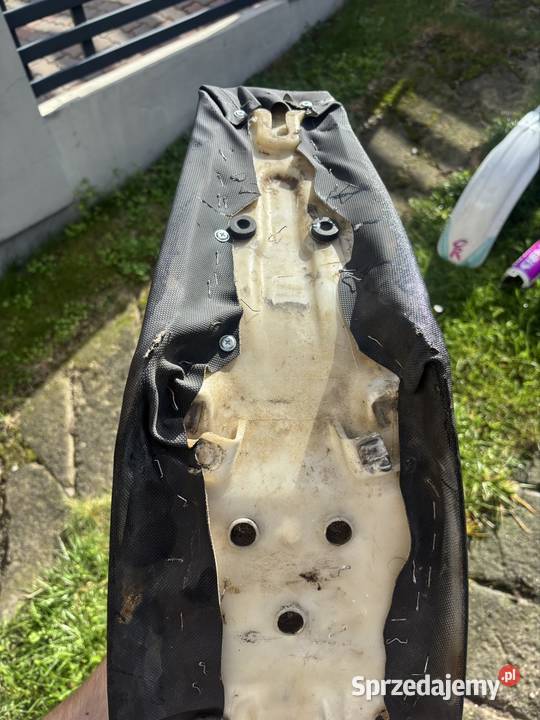Kanapa siedzisko Honda CR 125 250 Motocykle na części dolnośląskie Bielawa sprzedam