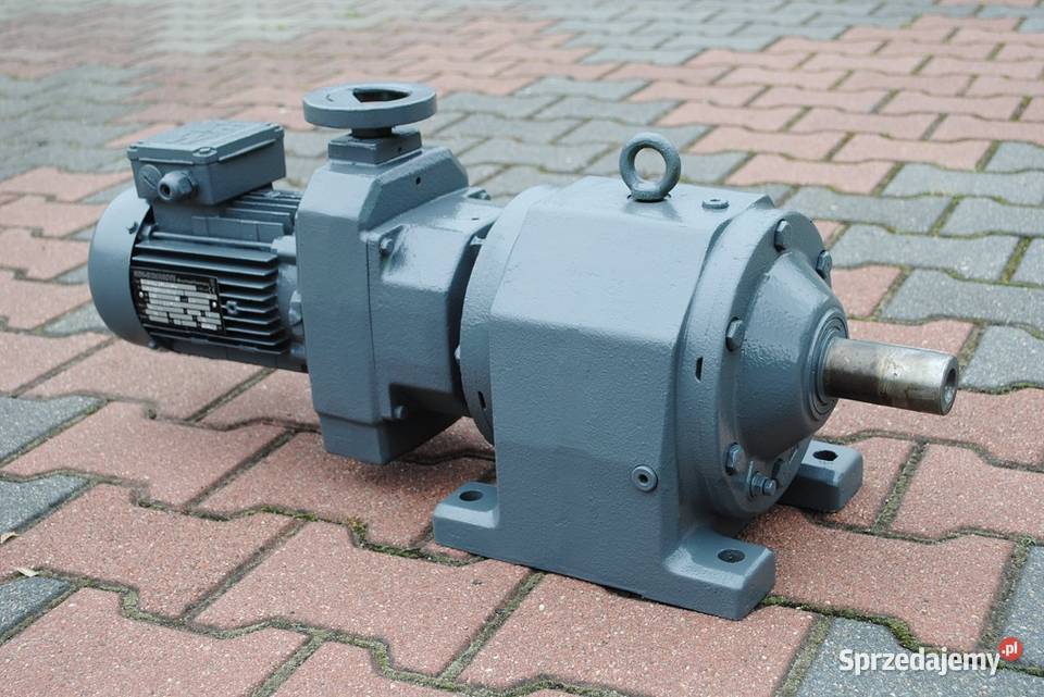 Motoreduktor 055kw z regulacją 22108obrmin Firmy lubuskie Kargowa