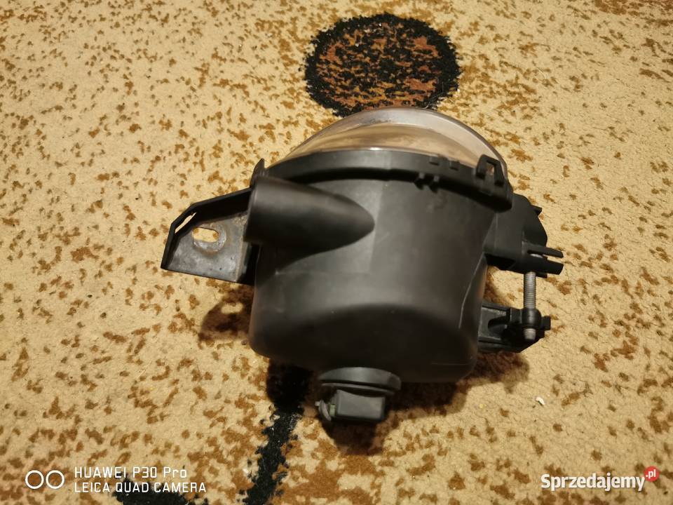 Halogen przeciwmgielny BMW E90 lewy Gorzów Wielkopolski