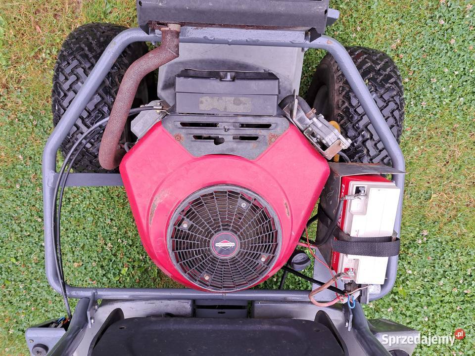 Kosiarka traktorek ogrodowy do trawy Husqvarna Proszowice