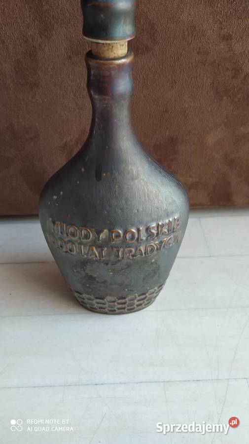 miody polskie 100 lat tradycji apis butelka wielkopolskie