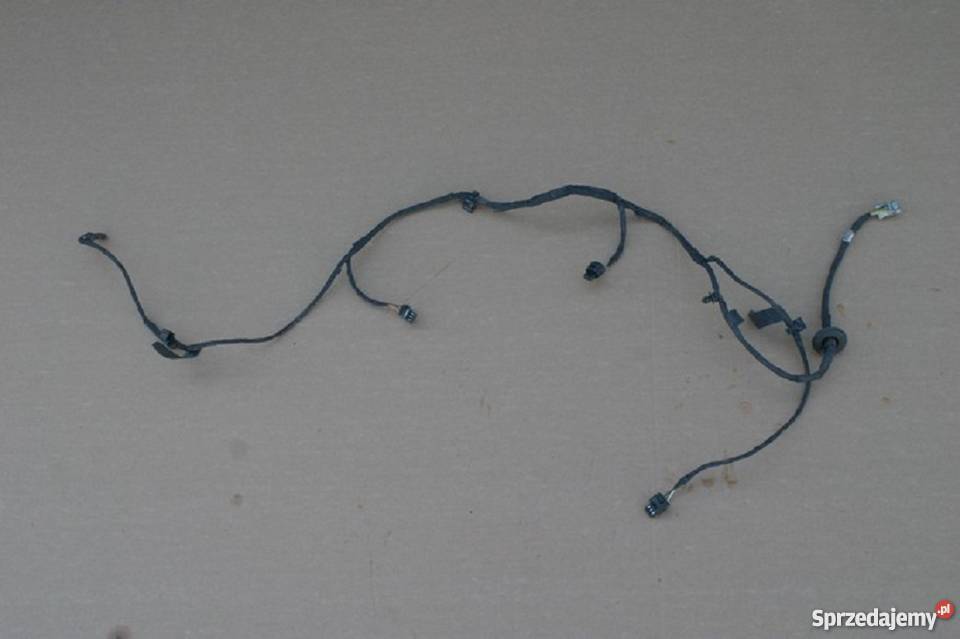 MERCEDES C KLASA W204 WIĄZKA ZDERZAKA TYŁ PDC sprzedam