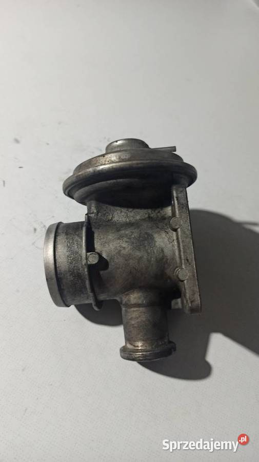 Zawór EGR Bmw e38 e39 e46 e53 30d 20d 18d osobowe Dębica