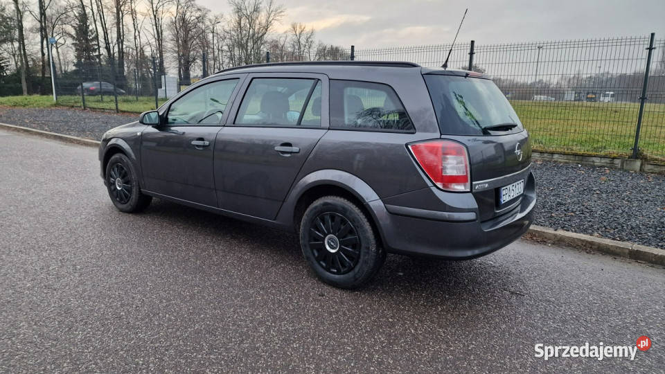Opel Astra H 16PB 2009r Kombi Klima Ładna łódzkie