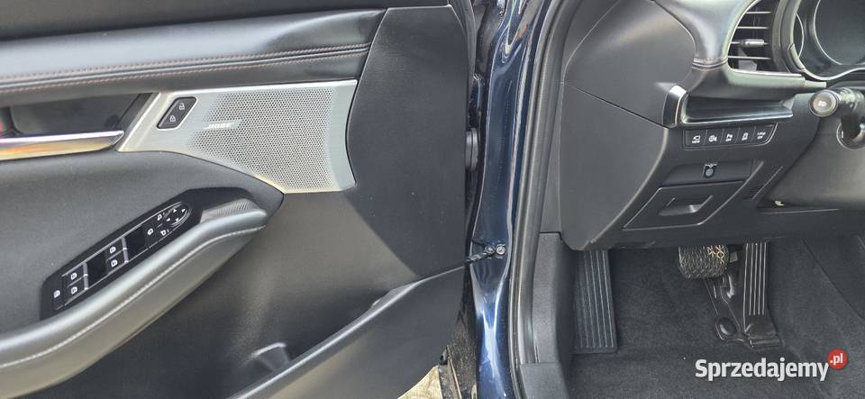 Mazda 3 20 150 MHybrid salon Polska garażowany Strzelce Opolskie