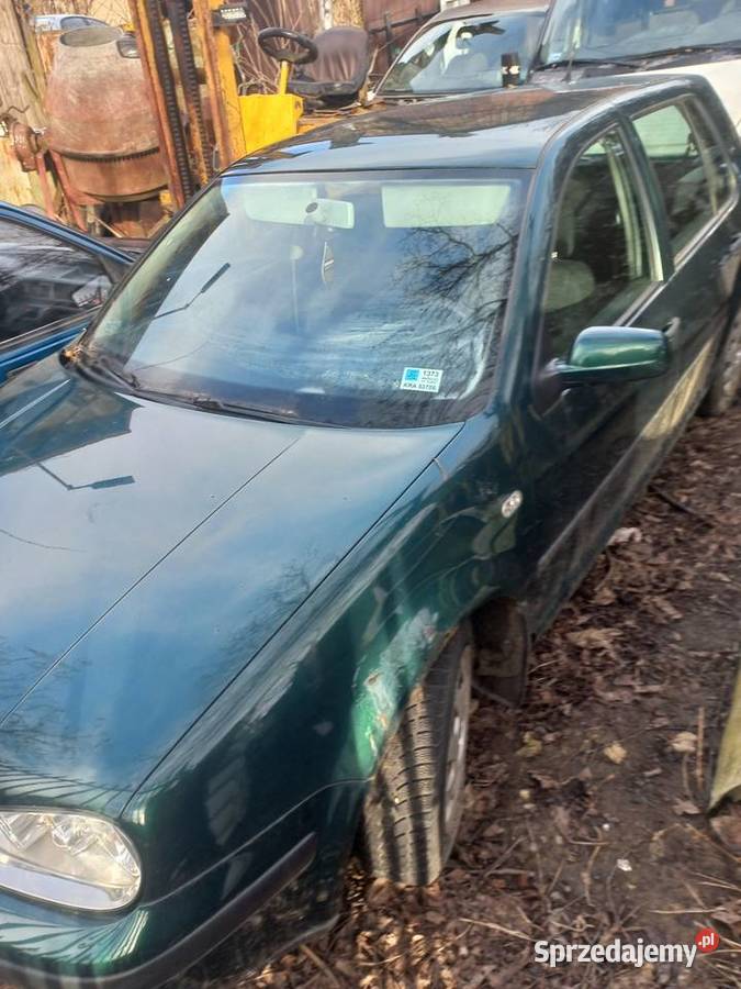 Części golf 4 maska zderzak błotnik drzwi szyba Michałowice