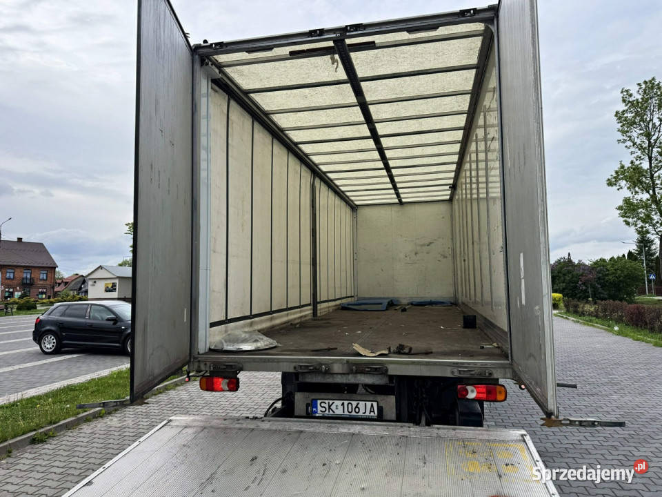 DAF LF 310 FA 310 Euro 6 Automat Radar 2 łóżka Rok produkcji 2016 Bliżyn sprzedam