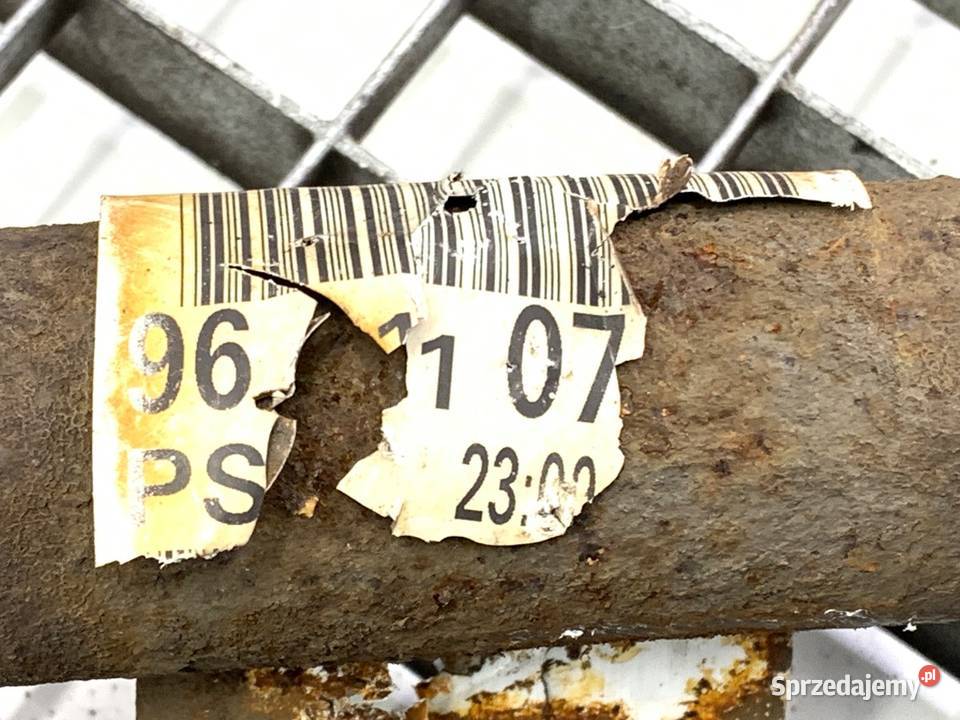 PÓŁOŚ PRAWY PRZÓD CITROEN C4 II 16 114 PRZEGUB