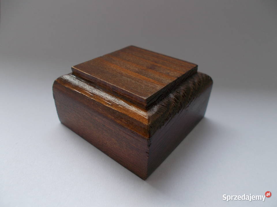 Podstawka drewniana mała pod figurki model cokół Ruda Śląska sprzedam