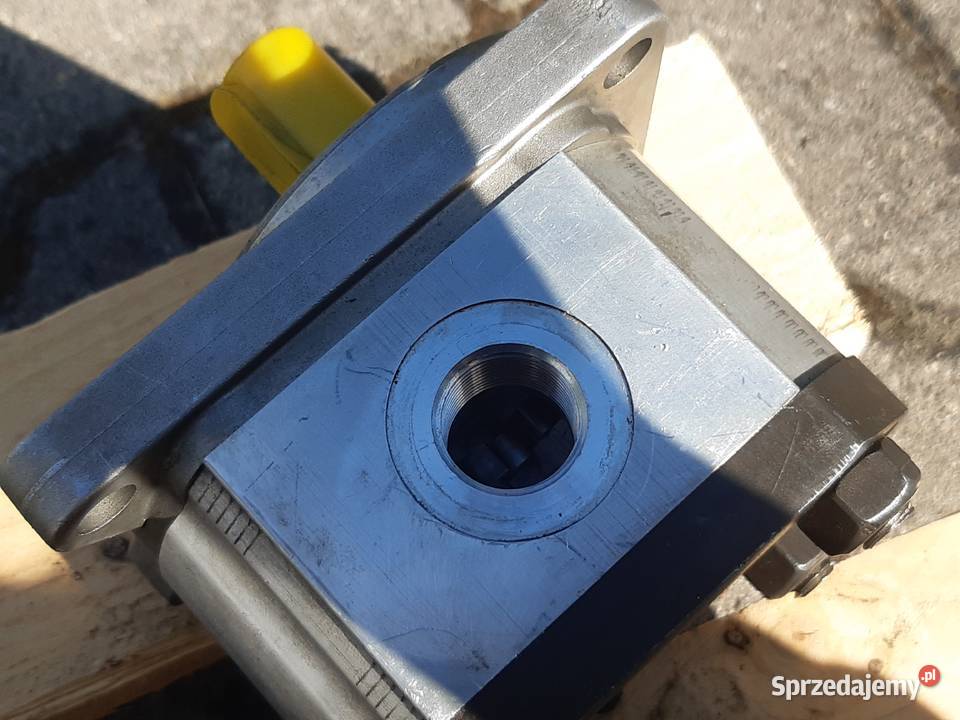 Pompa zębata Bosch Rexroth 1PF2G241004RA01MB 530 Perzów