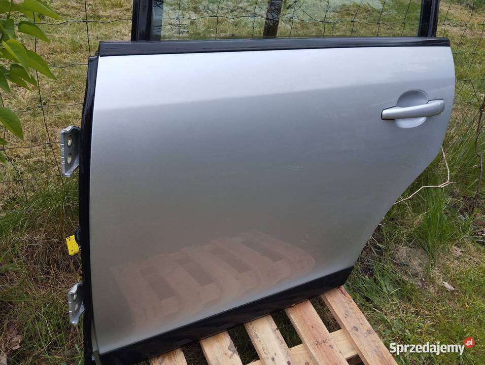 Drzwi Citroen C4 I hatchback 5drzwi EZR osobowe Łódź