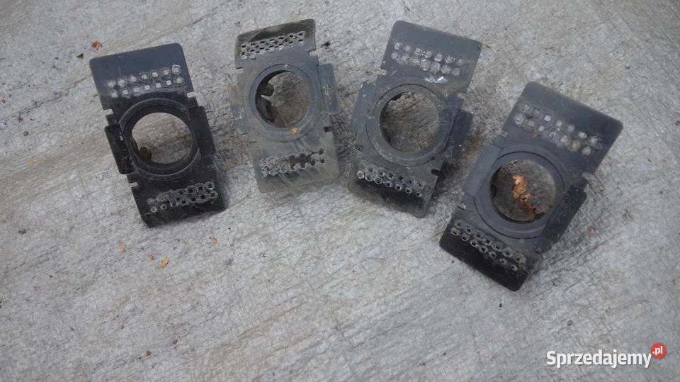 VOLVO XC60 II 2017 KOSZYK UCHWYT CZUJNIKA PDC Ruda Śląska