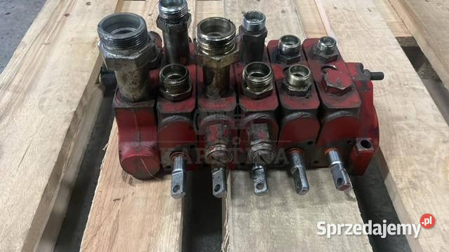 Rozdzielacz Manitou 626 628 Sekcja Rozdzielacza Jastrzębniki