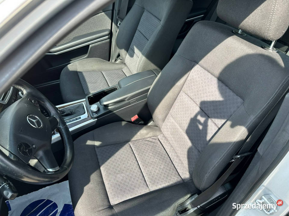 Mercedes E 200 E200 Grzane fotele Klimatronic możliwa zamiana świętokrzyskie Ostrowiec Świętokrzyski sprzedam