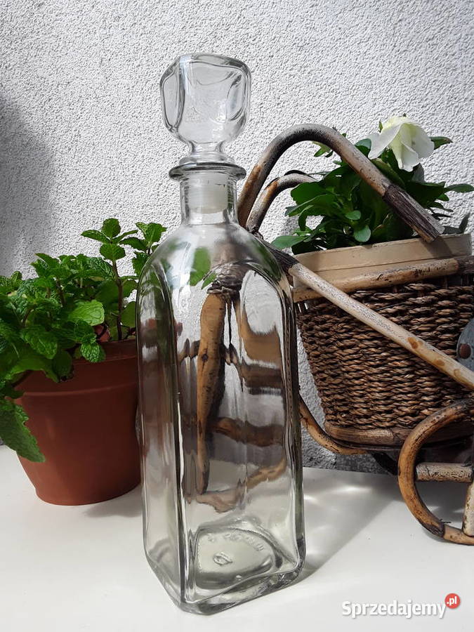Szklana karafka 750 ml