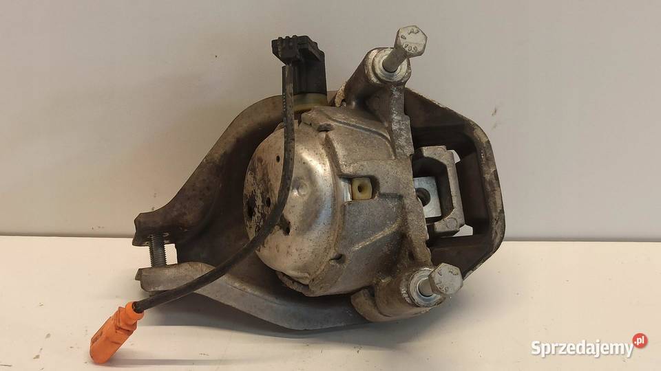 AUDI A6 C7 A7 PODUSZKA SILNIKA PRAWA 4G0199381LH Zawieszenie silnika