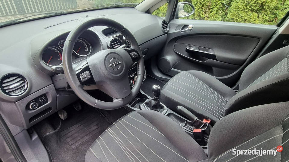 Opel Corsa 14 Klimatyzacja Prosty Silnik wielofunkcyjna kierownica Płońsk