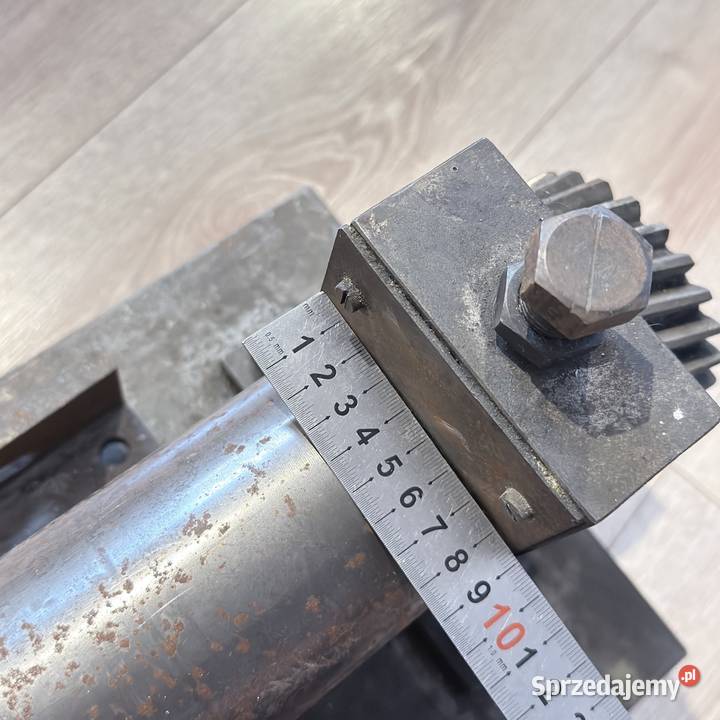 Walcarka do blach 150mm x 10mm manualna solidna Śrem