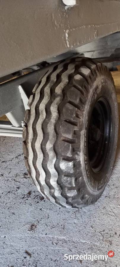 Rozrzutnik obornika 35 t 1 osiowy Ponętów Dolny
