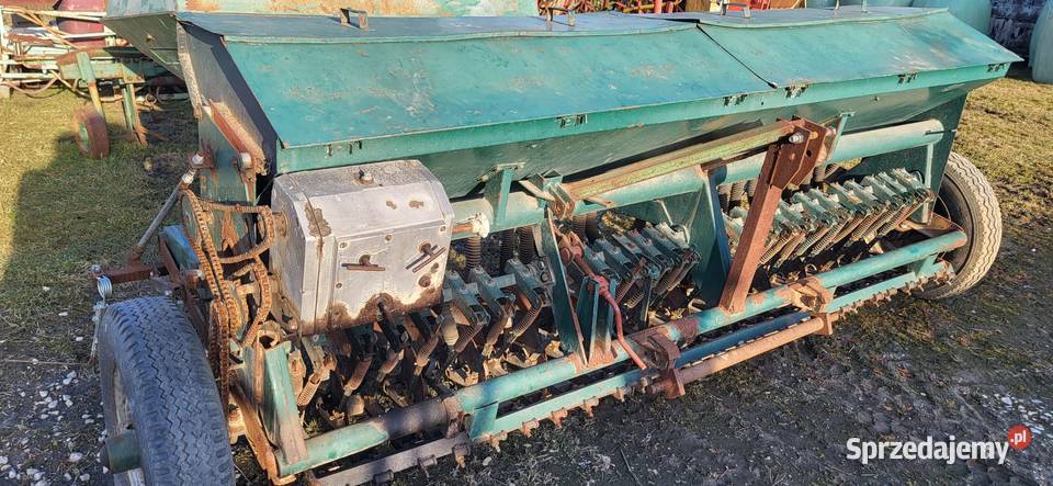 Siewnik sprzedam
