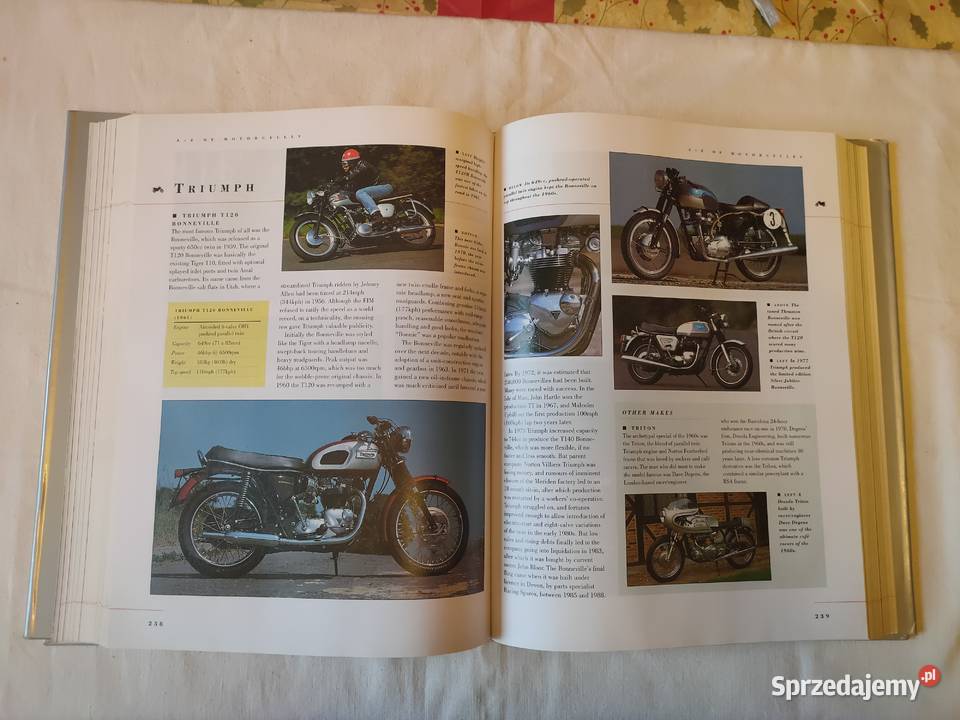 THE ULTIMATE MOTORCYCLE ENCYCLOPEDIA HARLEY
