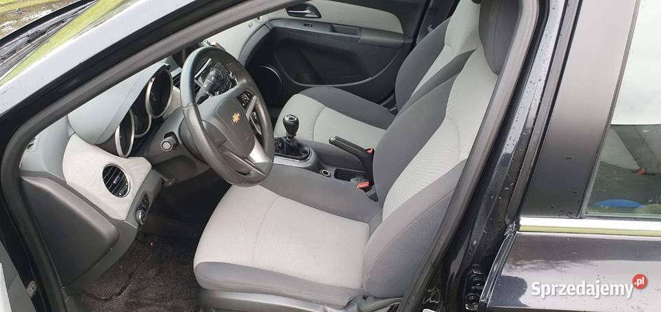 Sprzedam Chevrolet Cruz 2010 roku 16r benzyna