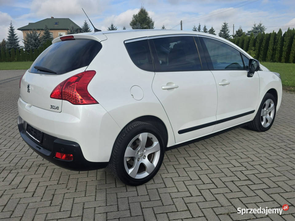 Peugeot 3008 16Turbo benz AutomatNaviPanorama sprzedam