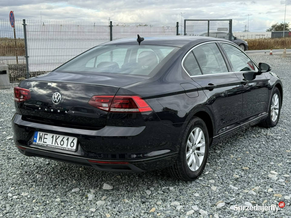 Volkswagen Passat 20 TDI 150 2020 DSG EVO lakier metallic Wojkowice