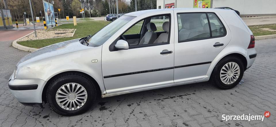 VW GOLF 4 HATCHBACK 1600 BGAZKLIMAOPŁATY NA Głogów