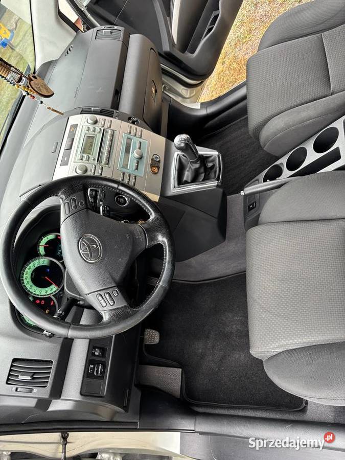 Toyota corolla verso 18 240 benzyna Kozienice