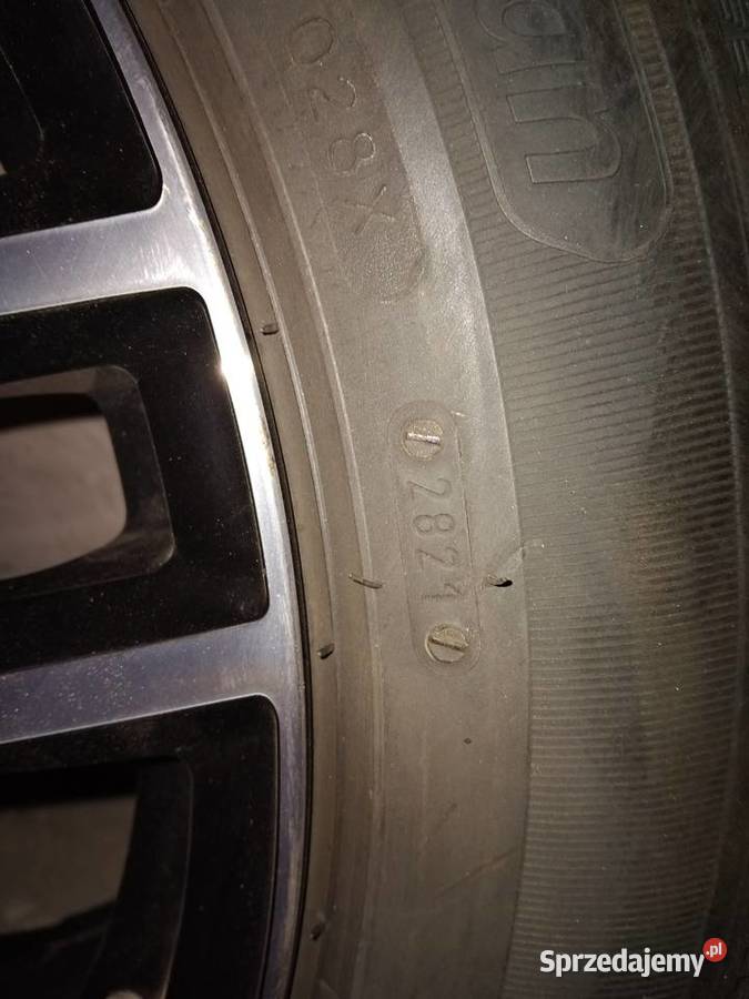 Felgi aluminiowe Dezent 18 z oponami zimowymi Świdnica