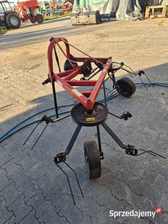 pająk przetrząsacz do siana przetrząsarka Zgrabiarki i przetrząsacze Buk