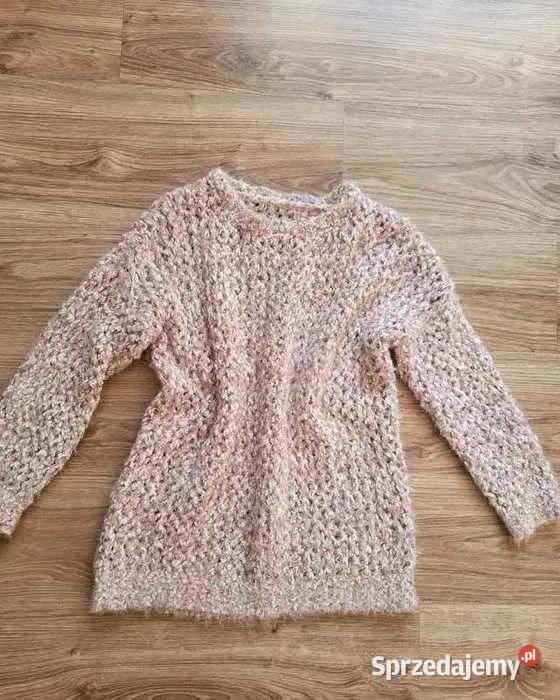 Śliczny różowy ciepły sweterek ze srebrną nitką Kraków sprzedam