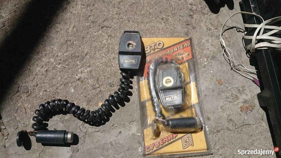 Ruskie zapalniczki do starych aut FIAT Warszawa