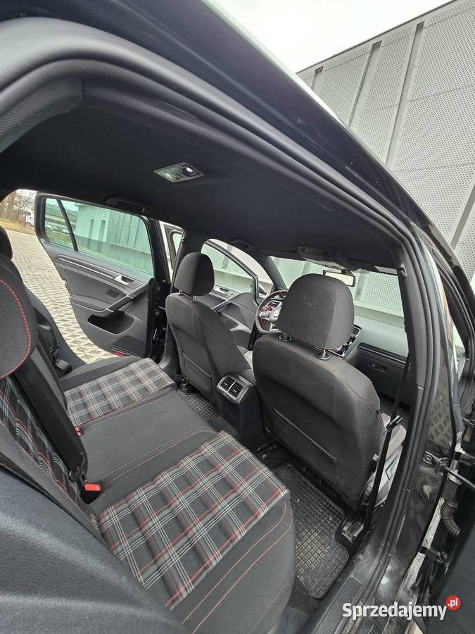 Volkswagen Golf 7 GTI DSG 296 477nm Wrocław