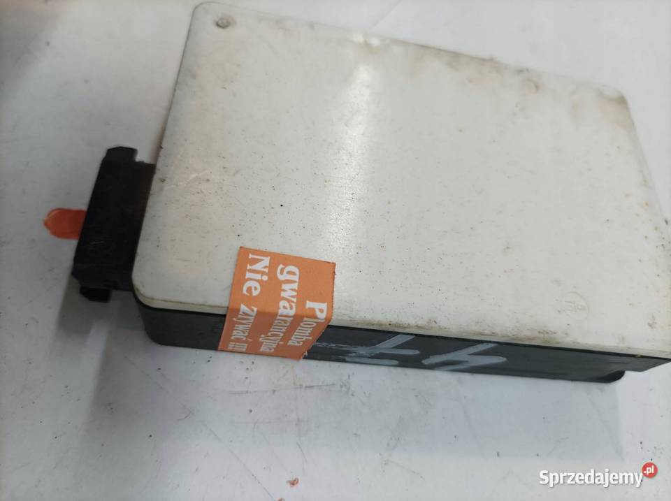 MODUŁ RADAR DISTRONIC MARTWEGO POLA 04672782AA