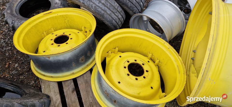 Felgi Felga John Deere R 26 34 38 42 48 46 nieuszkodzony Śliwnik
