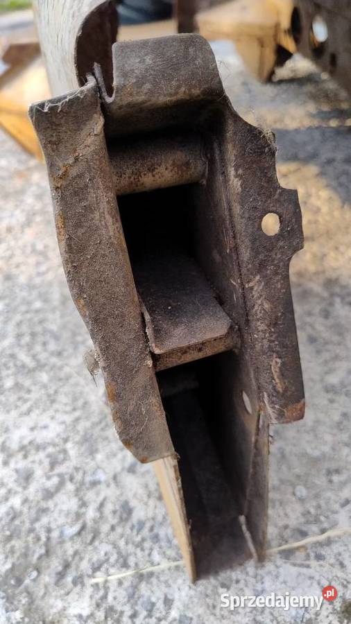 Fartuchy Fiat 132 Radom