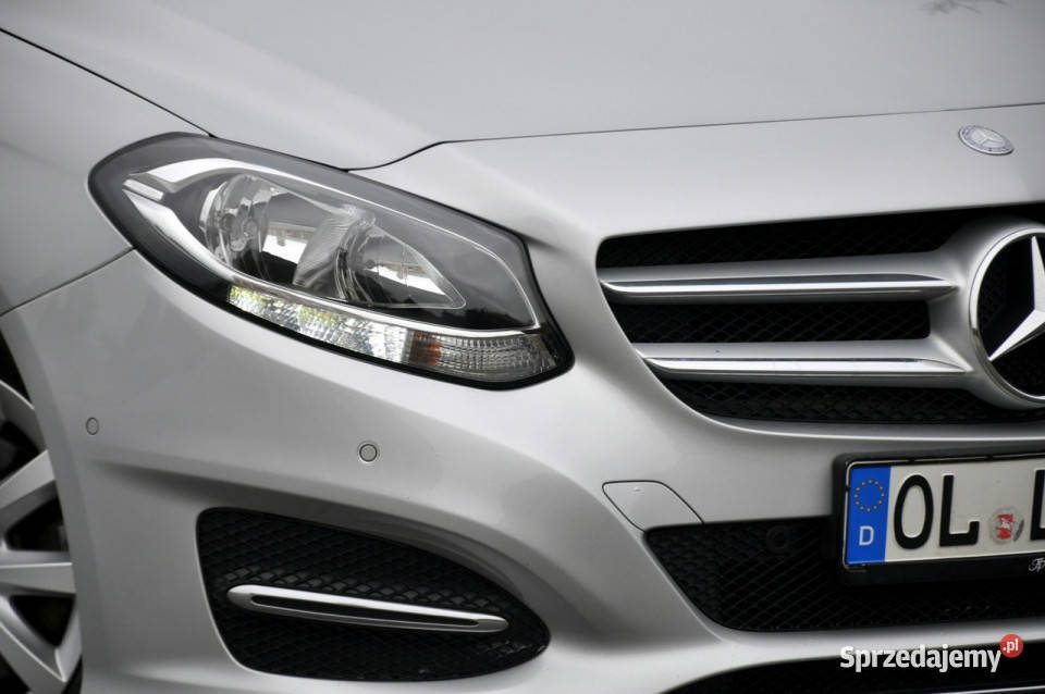 Mercedes B 180 15CDI109LedDuża NaviWelurChromI centralny zamek Ostrów Mazowiecka