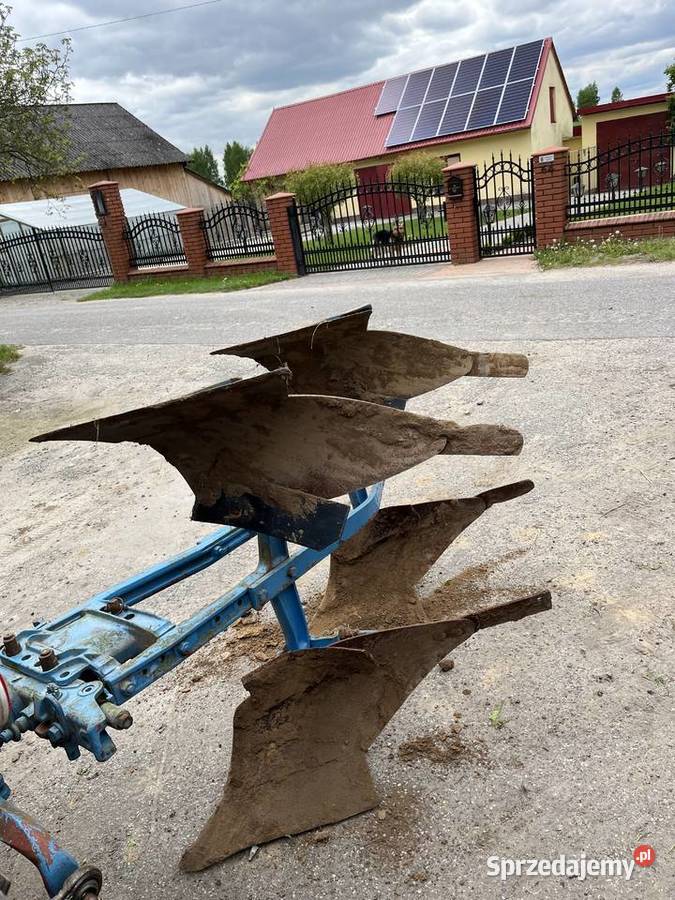 Pługi 2 skibowe obrotowe produkcji niemieckiej nieuszkodzony Kielce