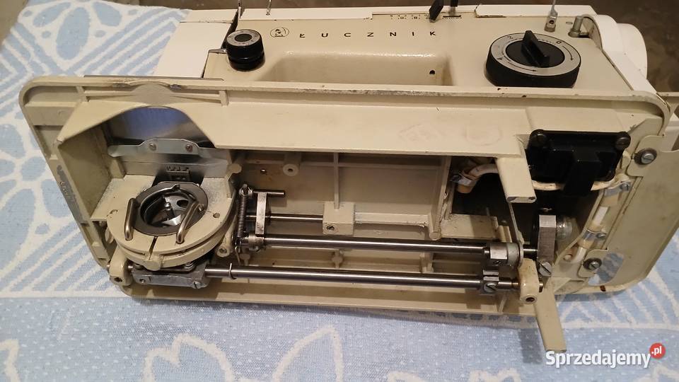 Sprzedam maszynę do szycia Łucznik Pozostałe łódzkie Zgierz