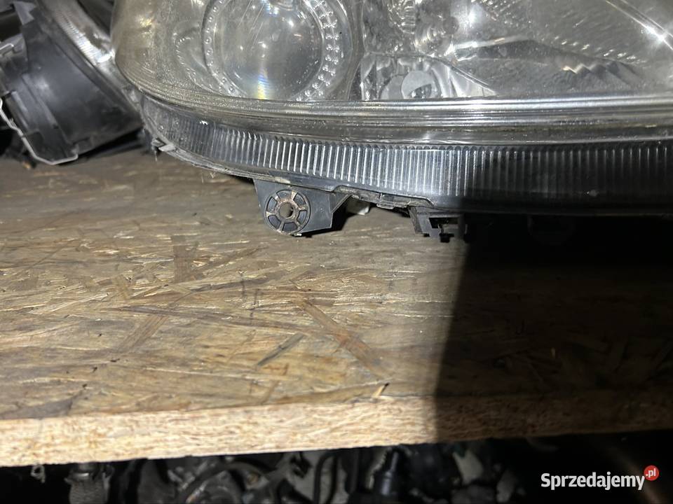 Lampa prawy lewy przód citroen c8 soczewka Kęty