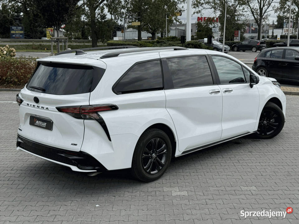 Toyota Sienna Sienna XSE AWD 2025 Najnowszy Rok produkcji 2025 Warszawa
