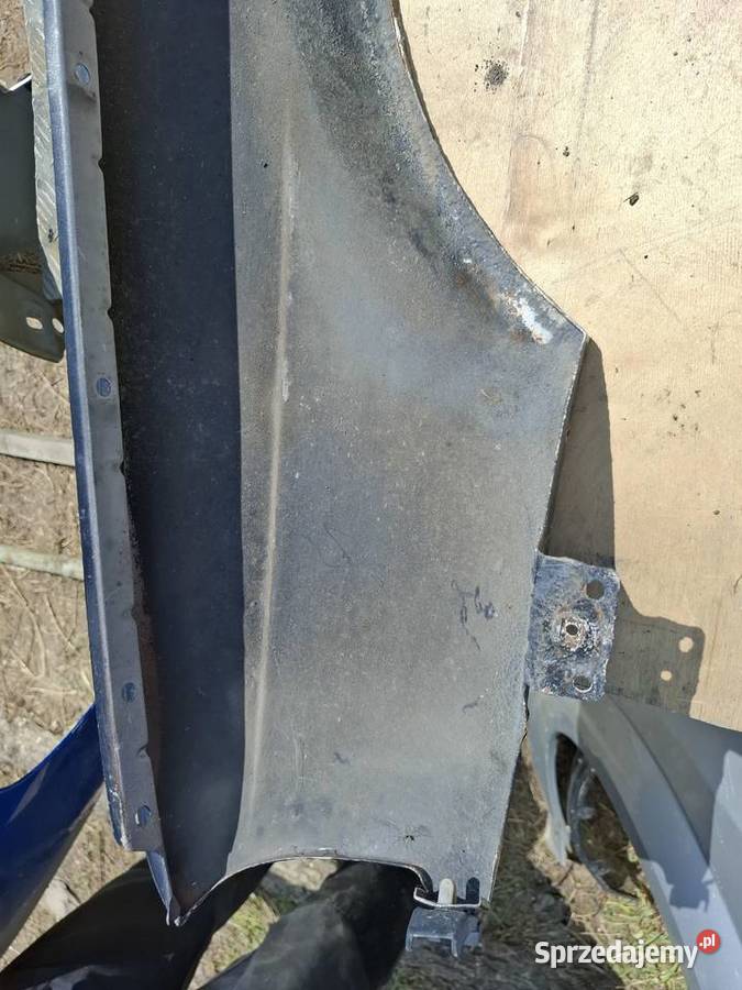 Błotnik Prawy Bmw E34 Pozostałe