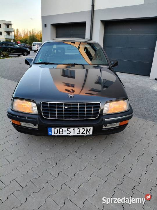 Opel Senator 30 CD Digital Rok produkcji 1988 Wałbrzych