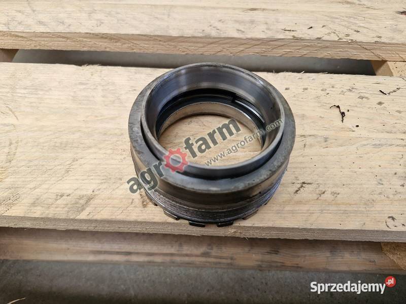 Tulejka John Deere 6800 6900 7410 7600 Skrzynia biegów Byków